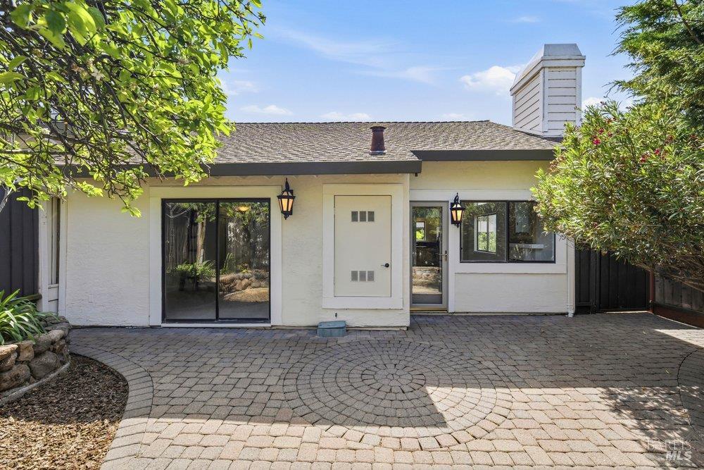 6 Village Court San Rafael, CA 94903 - Photo 16 of 66