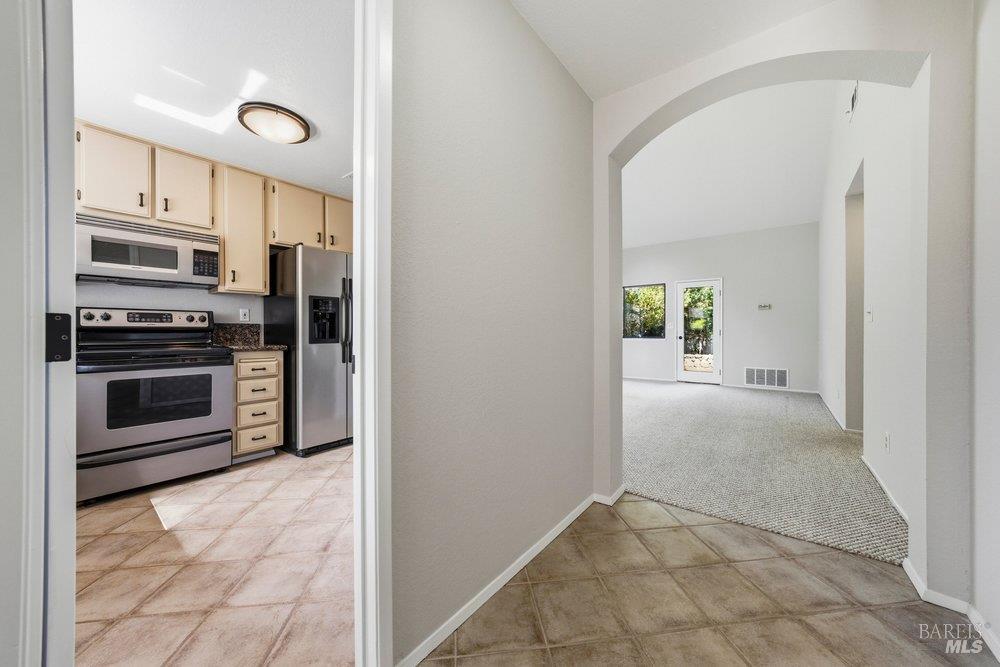 6 Village Court San Rafael, CA 94903 - Photo 19 of 66