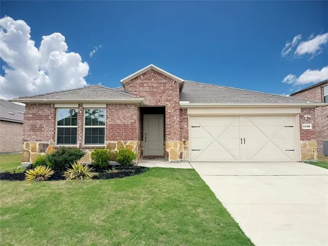 $379,000 | 6409 Tudor Place, Aubrey, TX 76227