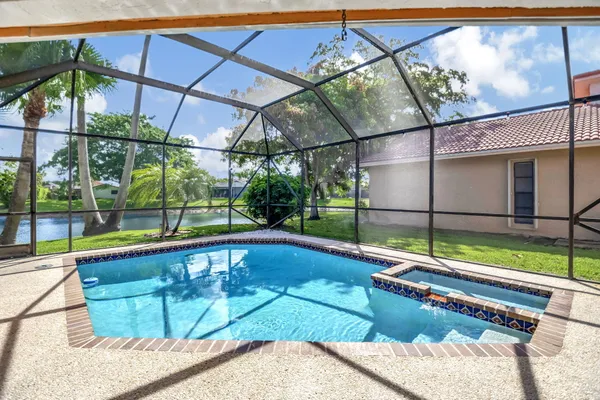 $3,999 | 10204 Camelback Lane, Boca Raton, FL 33498