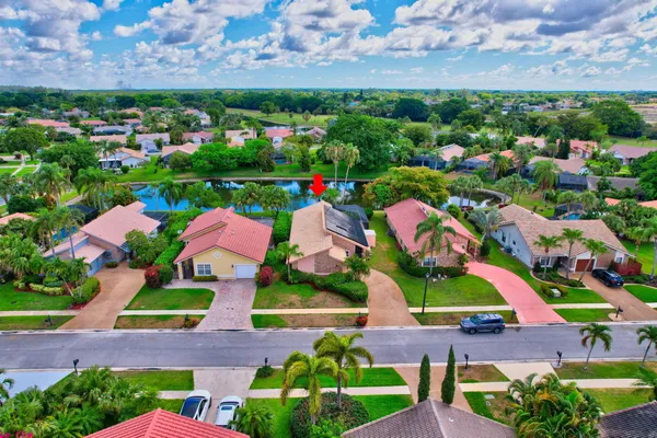 $3,999 | 10204 Camelback Lane, Boca Raton, FL 33498