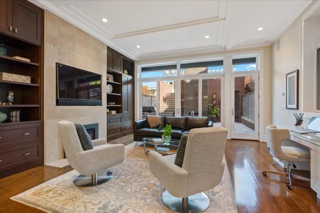 $4,200,000 | 1921 North Dayton Street, Chicago, IL 60614