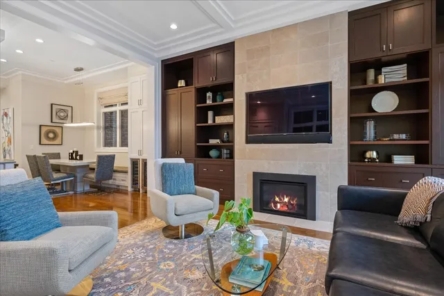 $4,200,000 | 1921 North Dayton Street, Chicago, IL 60614