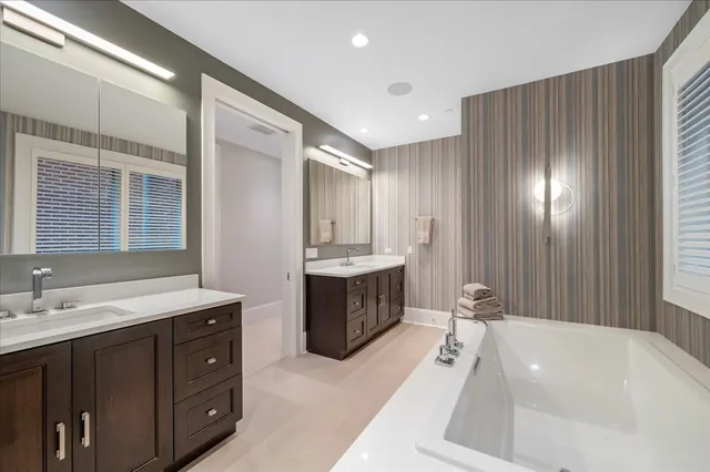 $4,200,000 | 1921 North Dayton Street, Chicago, IL 60614