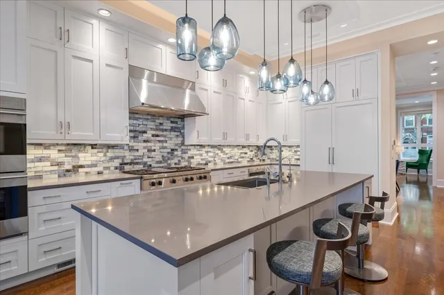$4,200,000 | 1921 North Dayton Street, Chicago, IL 60614