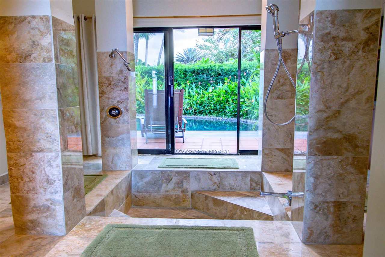 311 Door Of Faith Road Haiku, HI 96708 - Photo 11 of 30 a view of a bathtub in a room