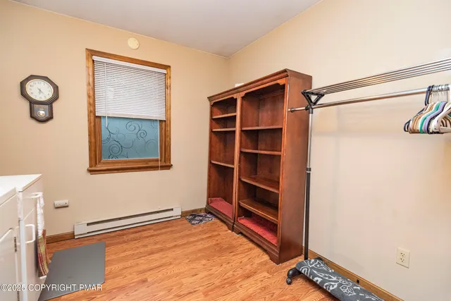 a view of a livingroom with furniture