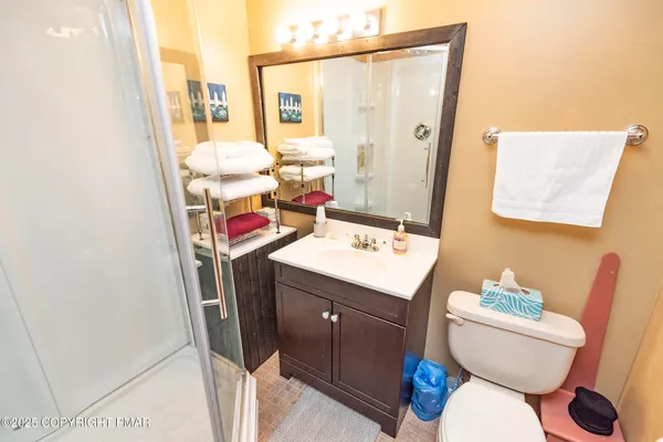 $615,900 | 218 Evergreen Court, Saylorsburg, PA 18353