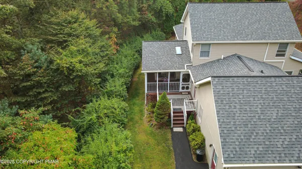$615,900 | 218 Evergreen Court, Saylorsburg, PA 18353