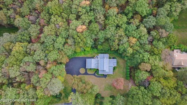 $615,900 | 218 Evergreen Court, Saylorsburg, PA 18353