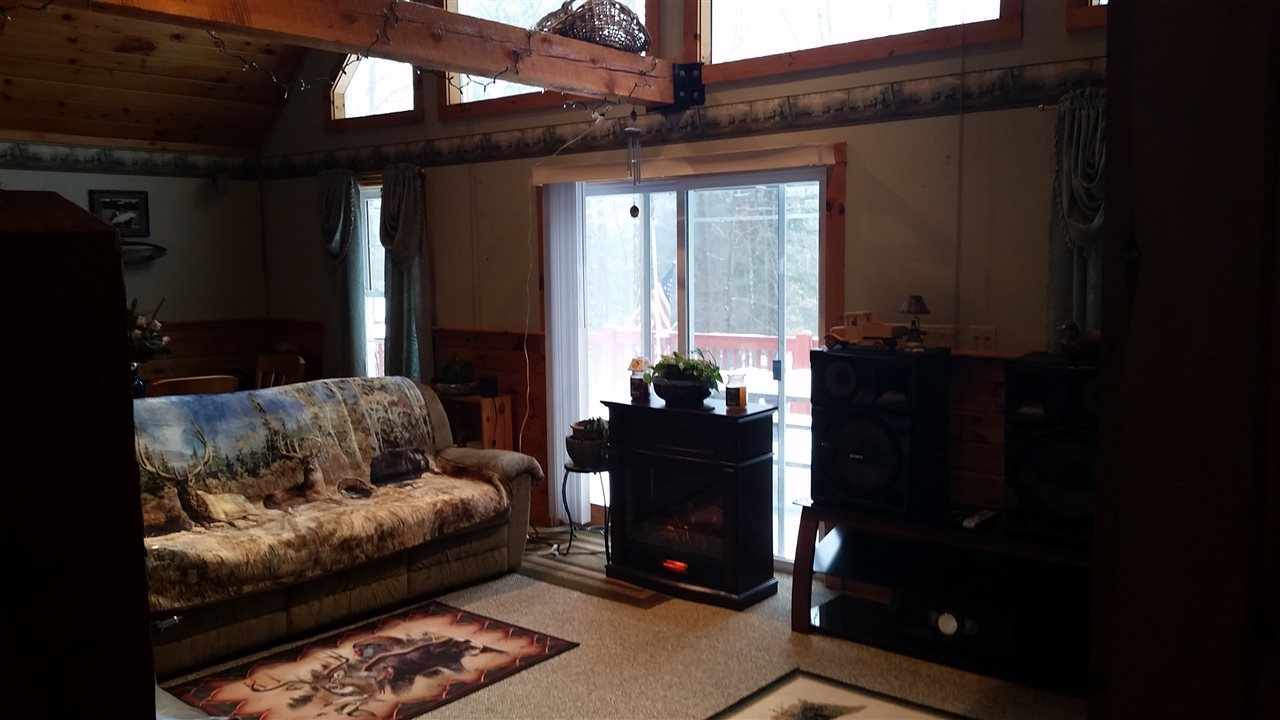 271 Reservoir Road Deering, NH 03244 - Photo 8 of 37