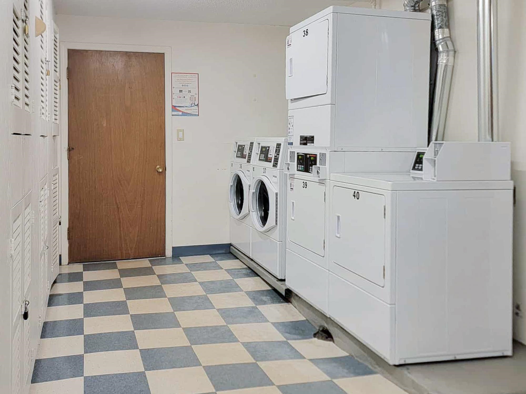 8 Strawberry Bank Road, Unit 11 Nashua, NH 03062 - Photo 10 of 17