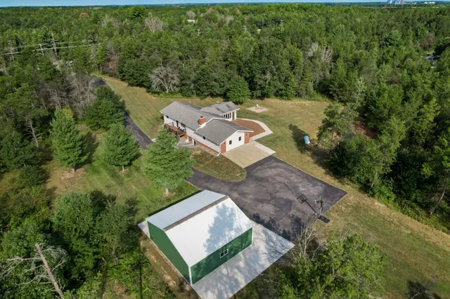 $599,000 | N8836 Highway 58, New Lisbon, WI 53950