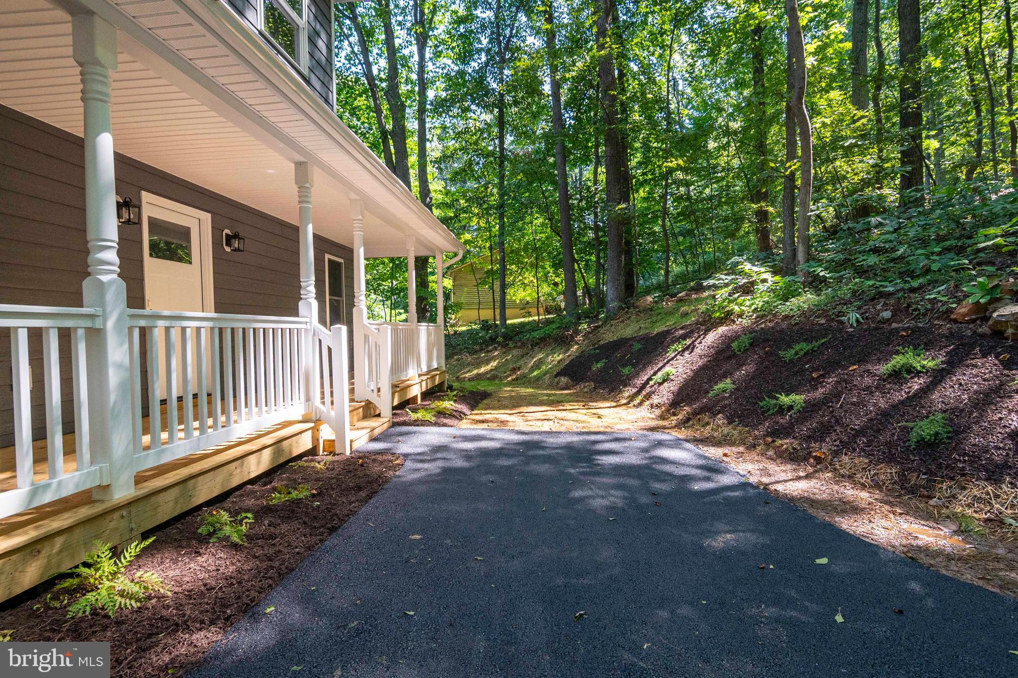 111 Bloodroot Road Front Royal, VA 22630 - Photo 12 of 60 Gallery Image 12