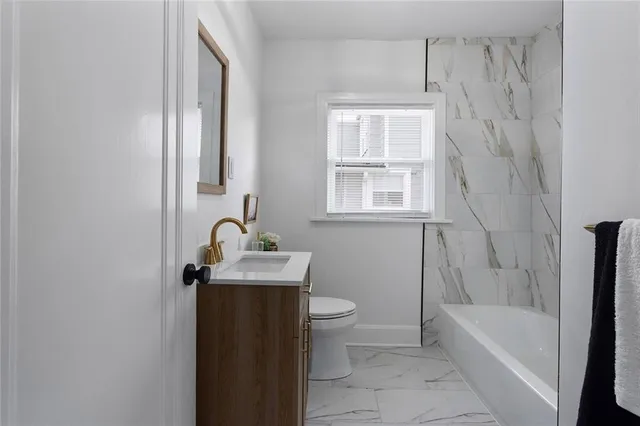 $475,000 | 5339 Rockhill Road, Kansas City, MO 64110