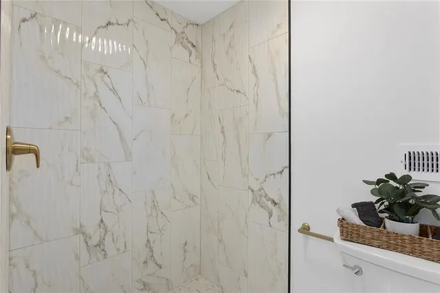 $475,000 | 5339 Rockhill Road, Kansas City, MO 64110