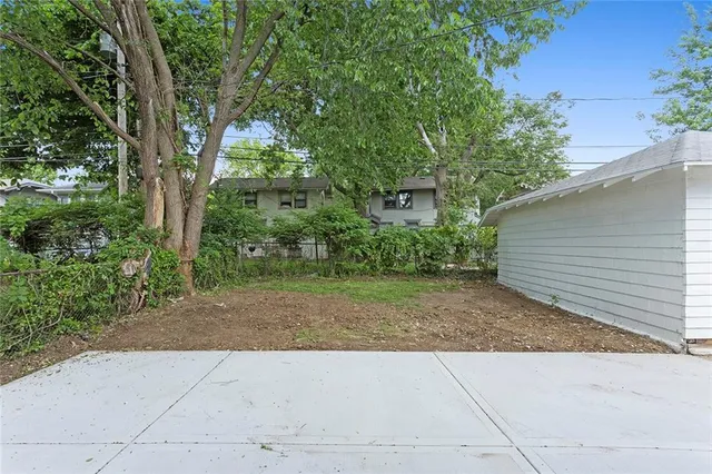 $475,000 | 5339 Rockhill Road, Kansas City, MO 64110