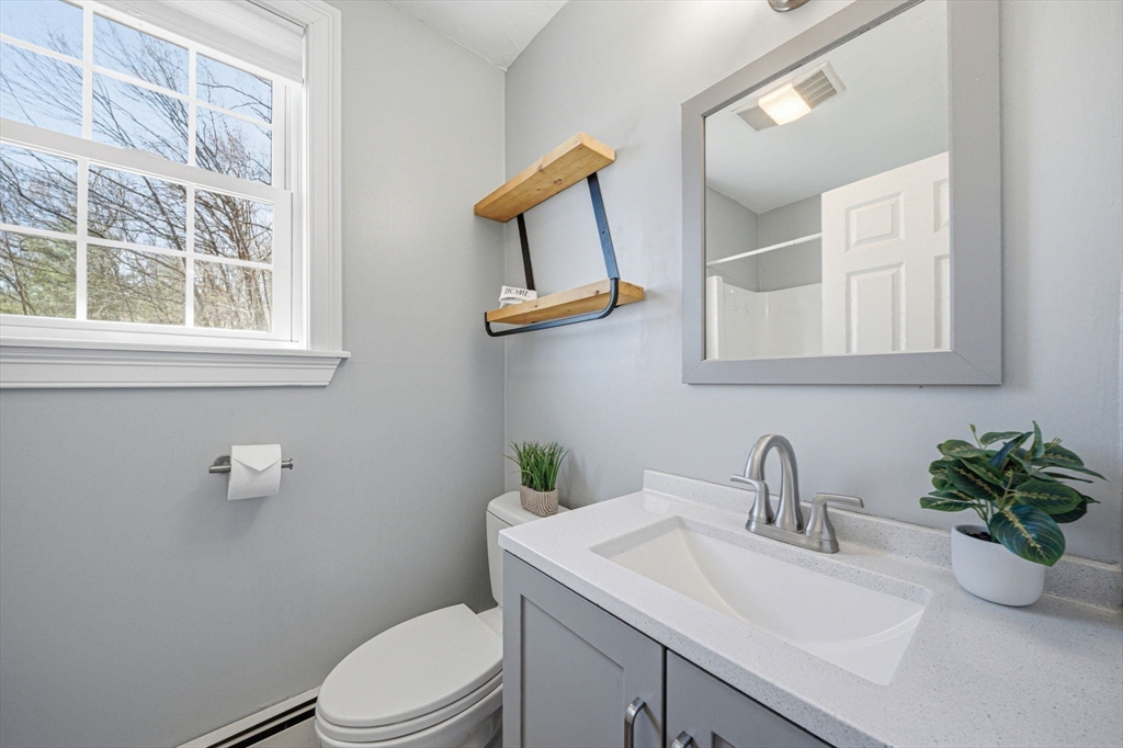 39 Blueberry Hill Road Woburn, MA 01801 - Photo 11 of 31