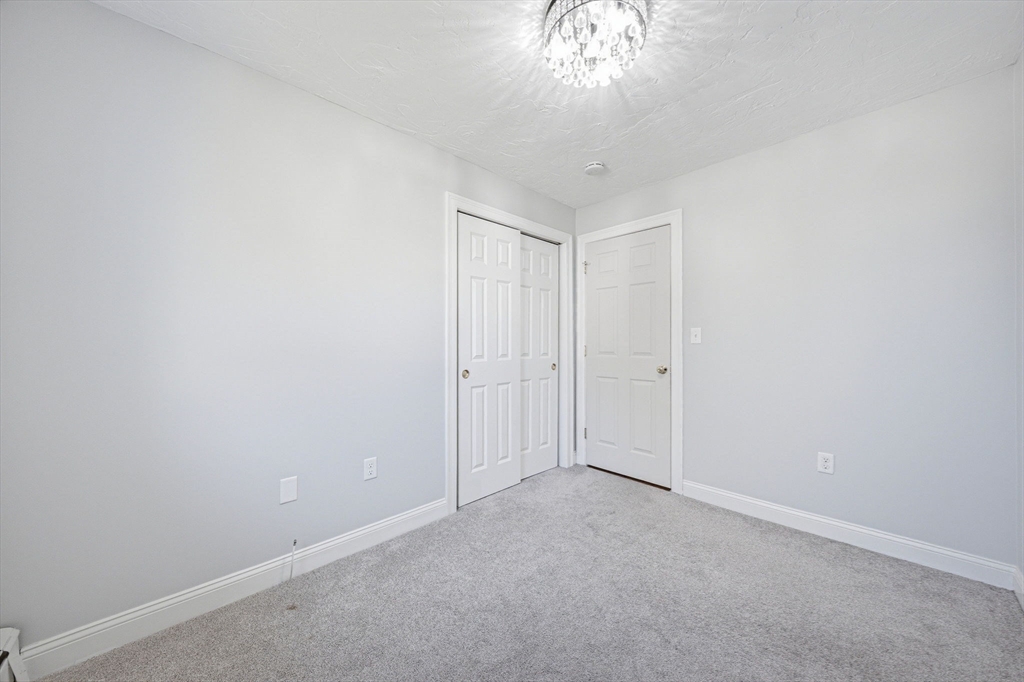 39 Blueberry Hill Road Woburn, MA 01801 - Photo 17 of 31