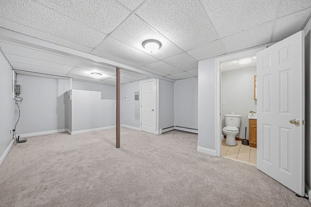 39 Blueberry Hill Road Woburn, MA 01801 - Photo 20 of 31