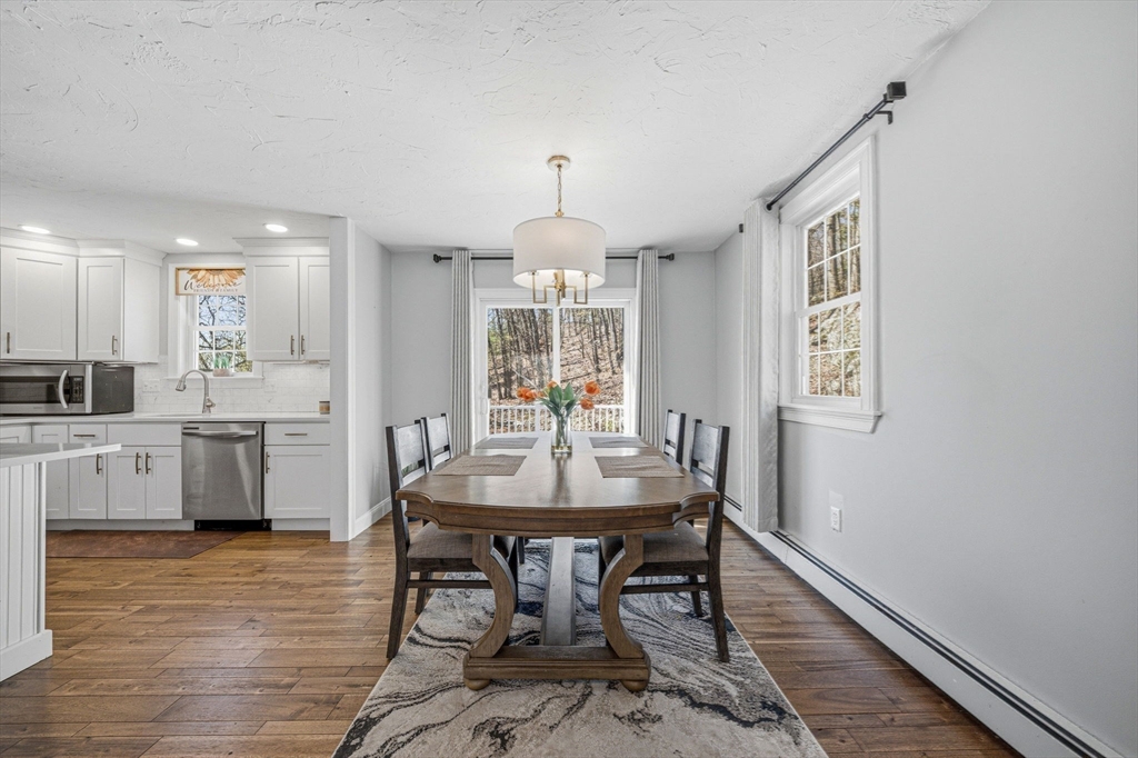 39 Blueberry Hill Road Woburn, MA 01801 - Photo 7 of 31