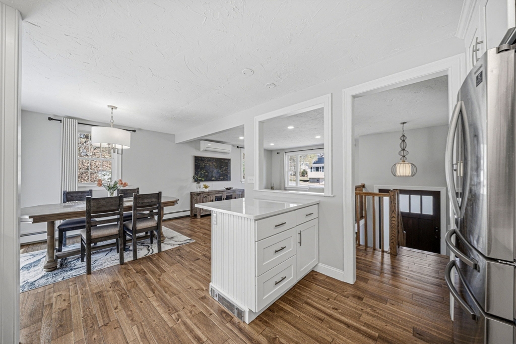 39 Blueberry Hill Road Woburn, MA 01801 - Photo 8 of 31