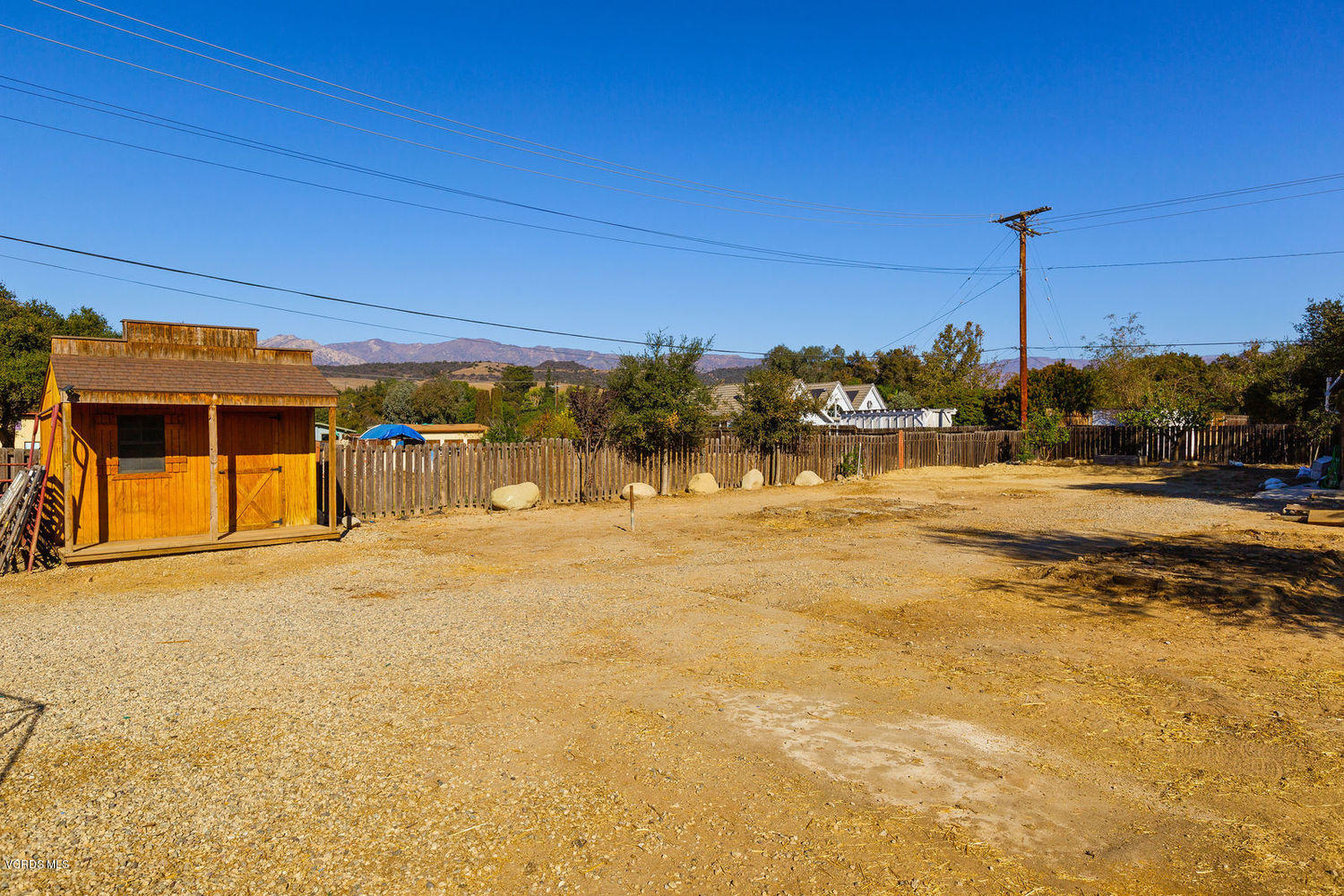 66 Chaparral Road Oak View, CA 93022 - Photo 41 of 49 025_25backyard