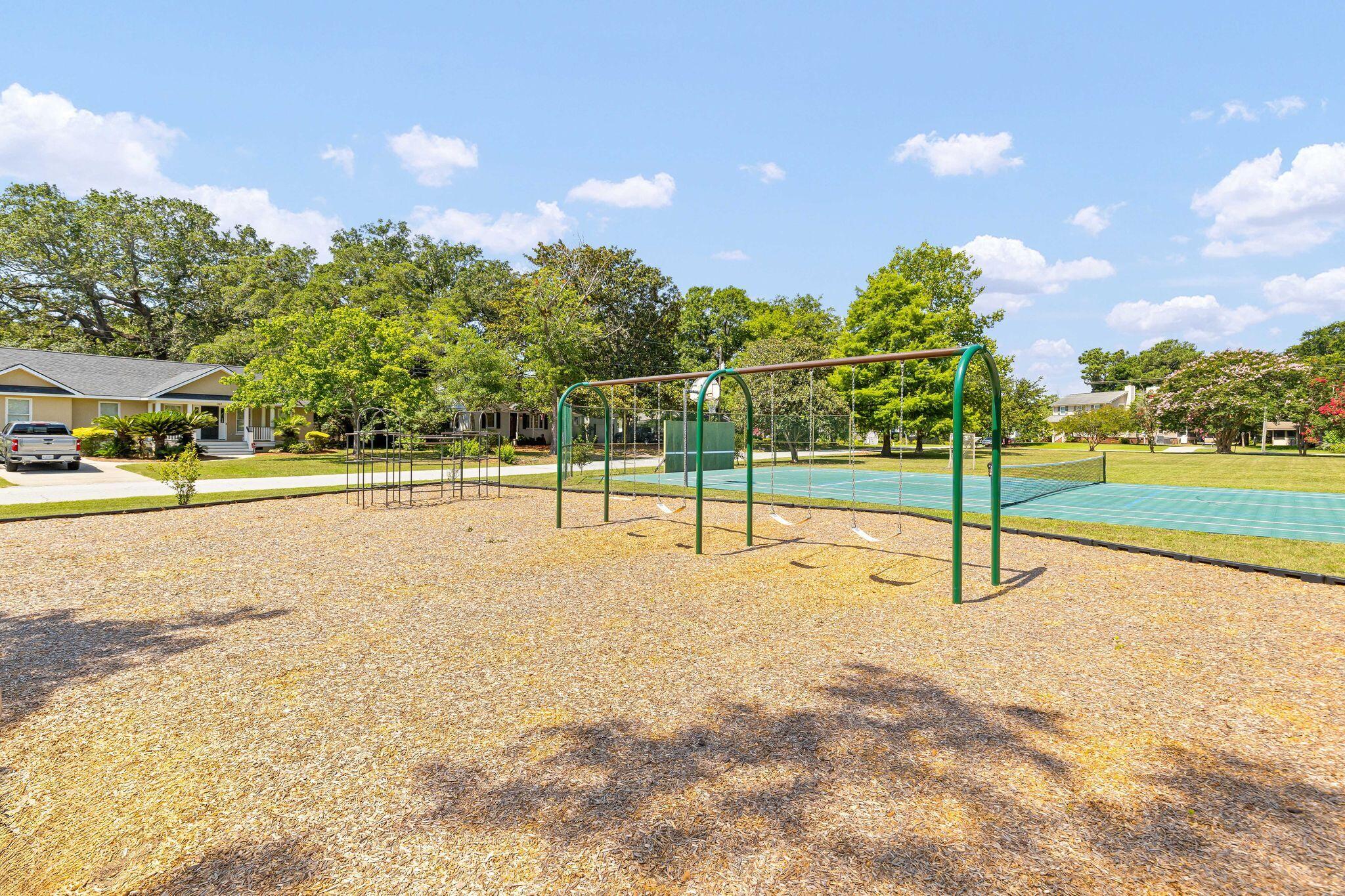 317 Hawthorne Street Mount Pleasant, SC 29464 - Photo 47 of 55 Bayview-Acres-8