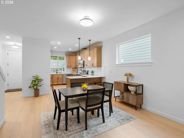 $559,000 | 2250 Northeast 207th Place, Fairview, OR 97024