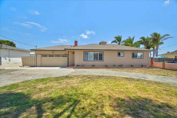 $900,000 | 664 Middlefield Road, Salinas, CA 93906