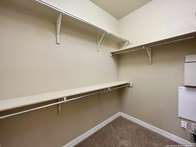 $2,800 | 8123 Poconos Run, San Antonio, TX 78255