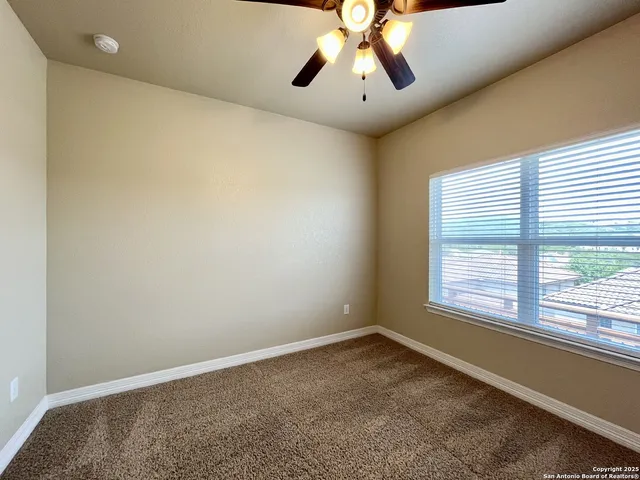 $2,800 | 8123 Poconos Run, San Antonio, TX 78255