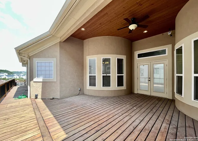 $2,800 | 8123 Poconos Run, San Antonio, TX 78255