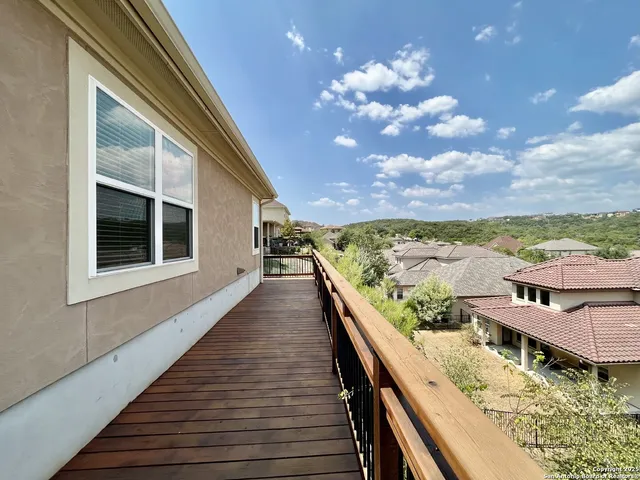 $2,800 | 8123 Poconos Run, San Antonio, TX 78255