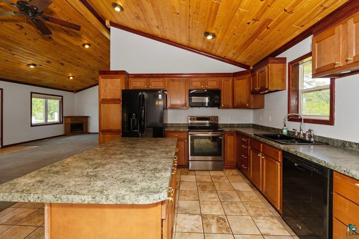 3342 County Road East South Range, WI 54874 - Photo 8 of 31 Gallery Image 8