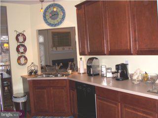 1035 Radnor Road Wayne, PA 19087 - Photo 2 of 6