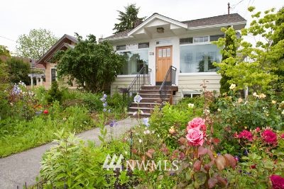 738 North 66th Street Seattle, WA 98103 - Photo 1 of 1 Gallery Image 1