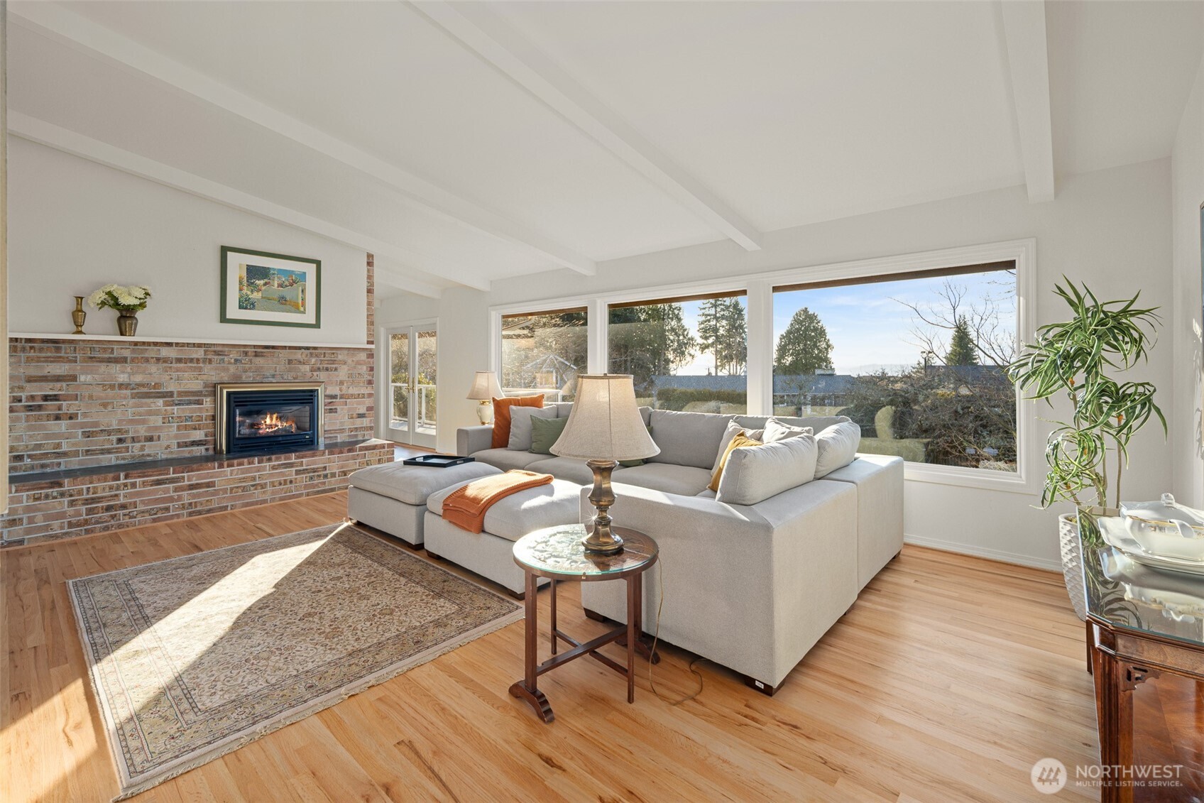 9224 190th Street Southwest Edmonds, WA 98020 - Photo 3 of 39