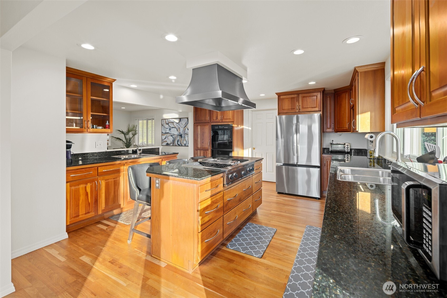 9224 190th Street Southwest Edmonds, WA 98020 - Photo 10 of 39