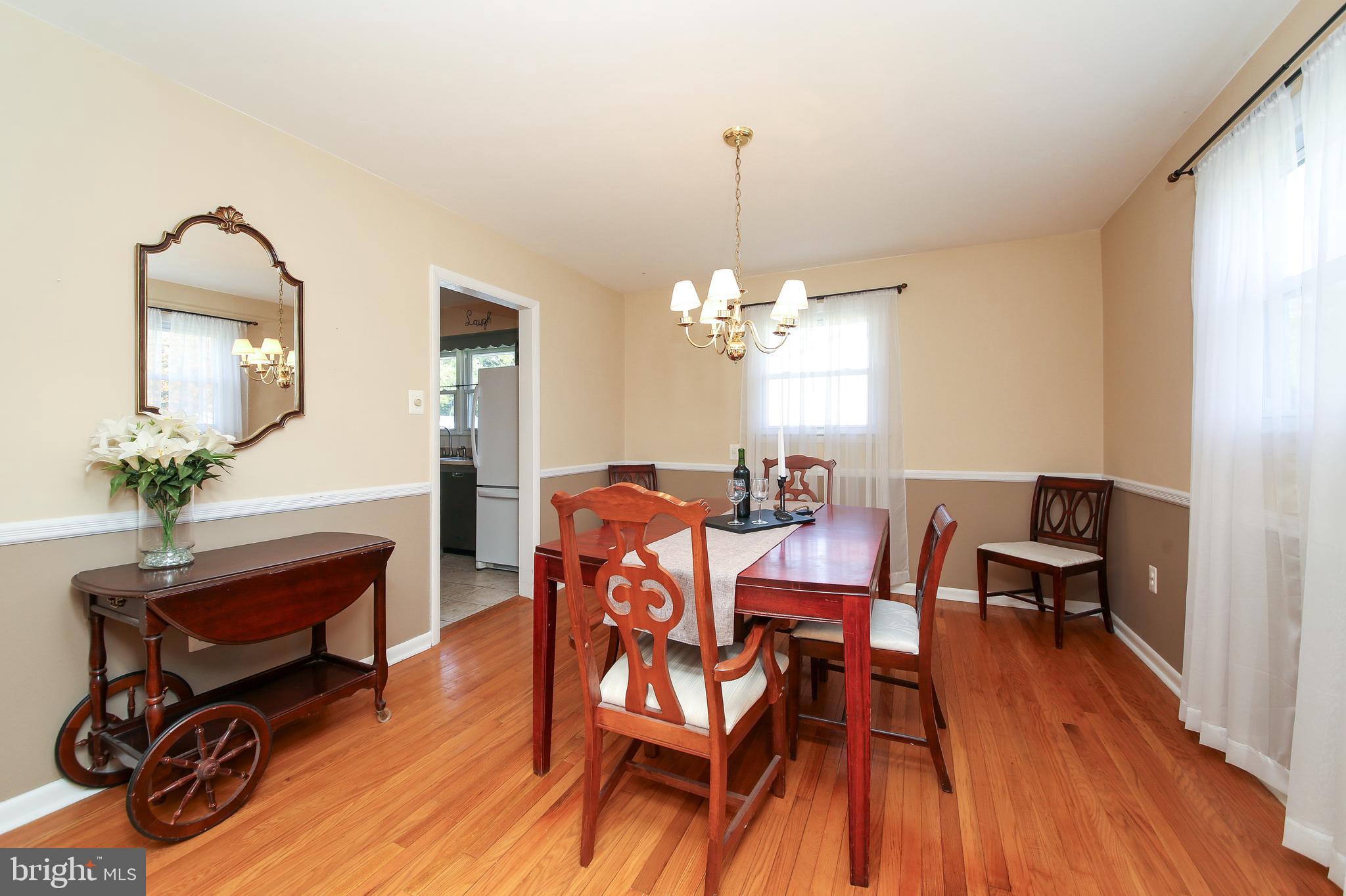 701 Hilltop Road Cinnaminson, NJ 08077 - Photo 15 of 34 Dining Room