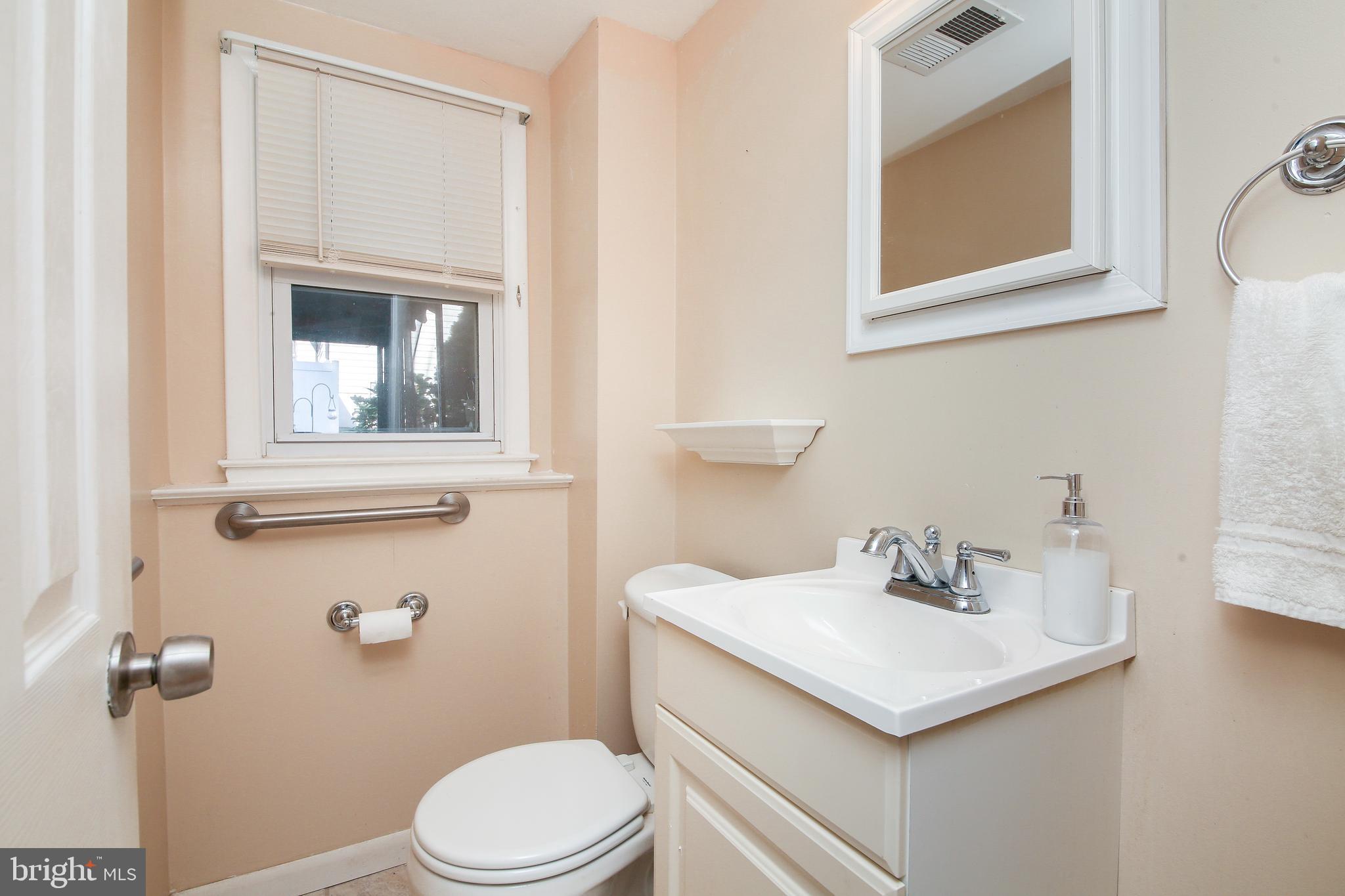 701 Hilltop Road Cinnaminson, NJ 08077 - Photo 17 of 34 Lower level Powder Room