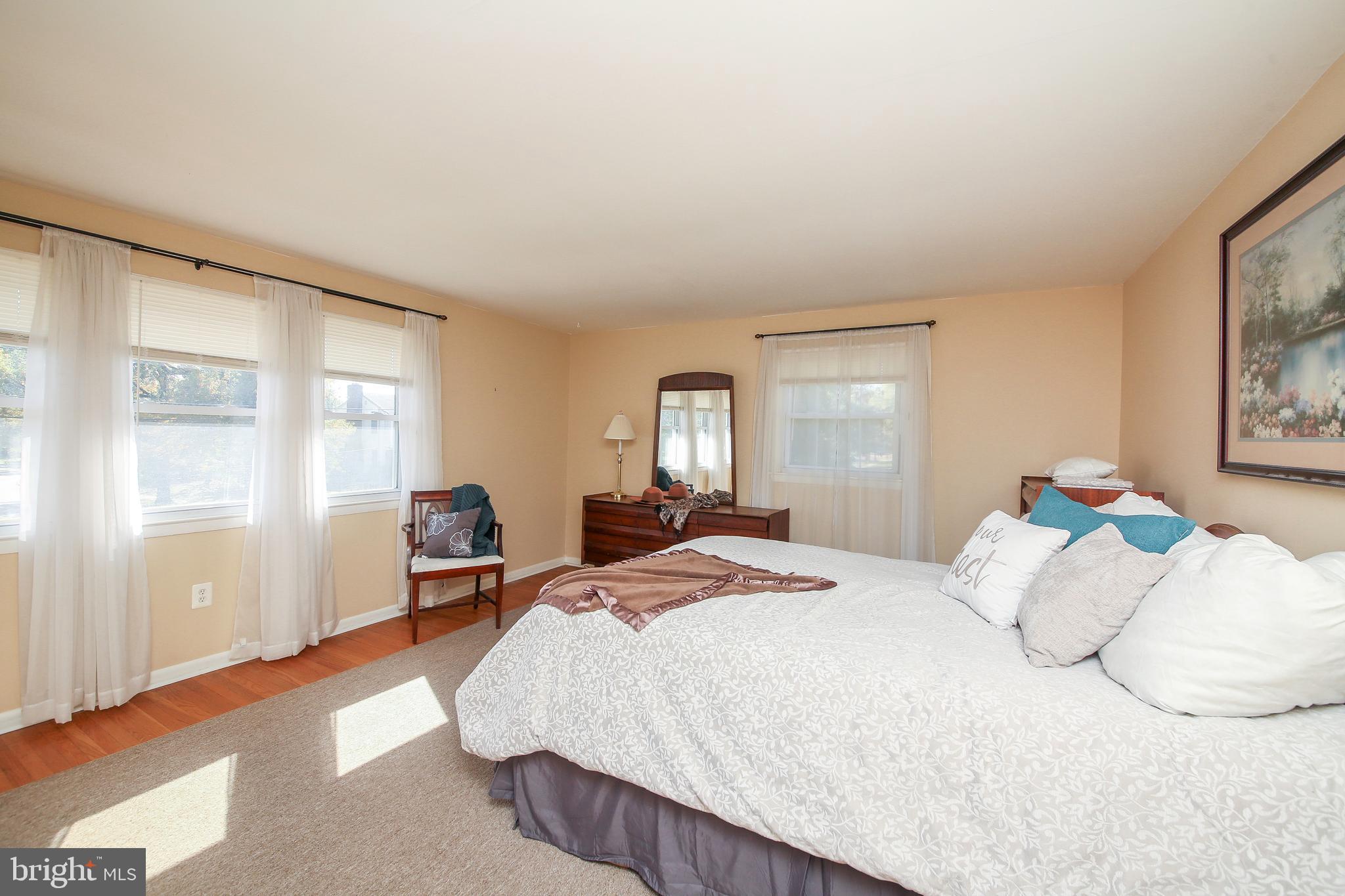 701 Hilltop Road Cinnaminson, NJ 08077 - Photo 26 of 34 Primary Bedroom