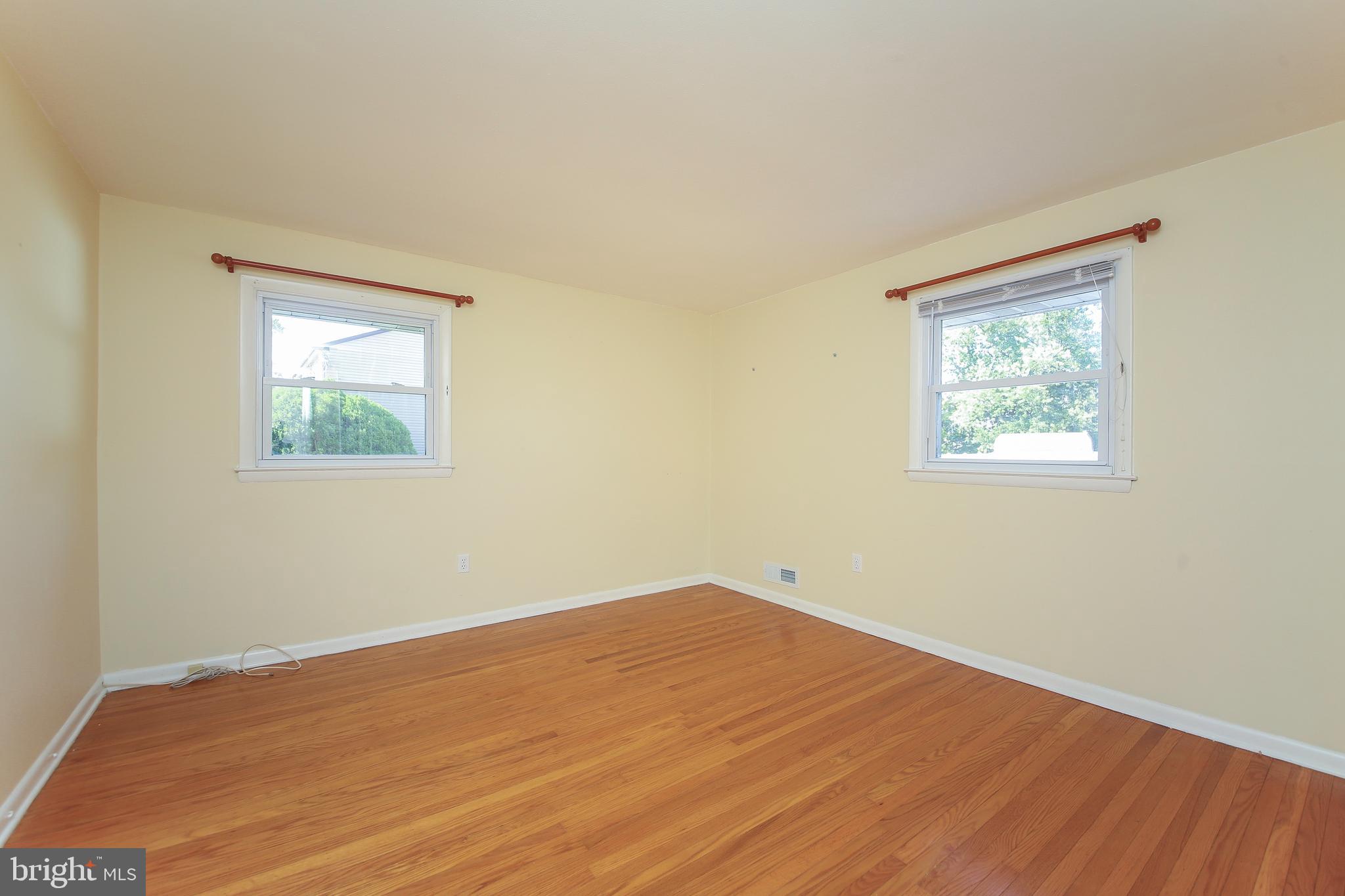 701 Hilltop Road Cinnaminson, NJ 08077 - Photo 30 of 34 Secondary Room