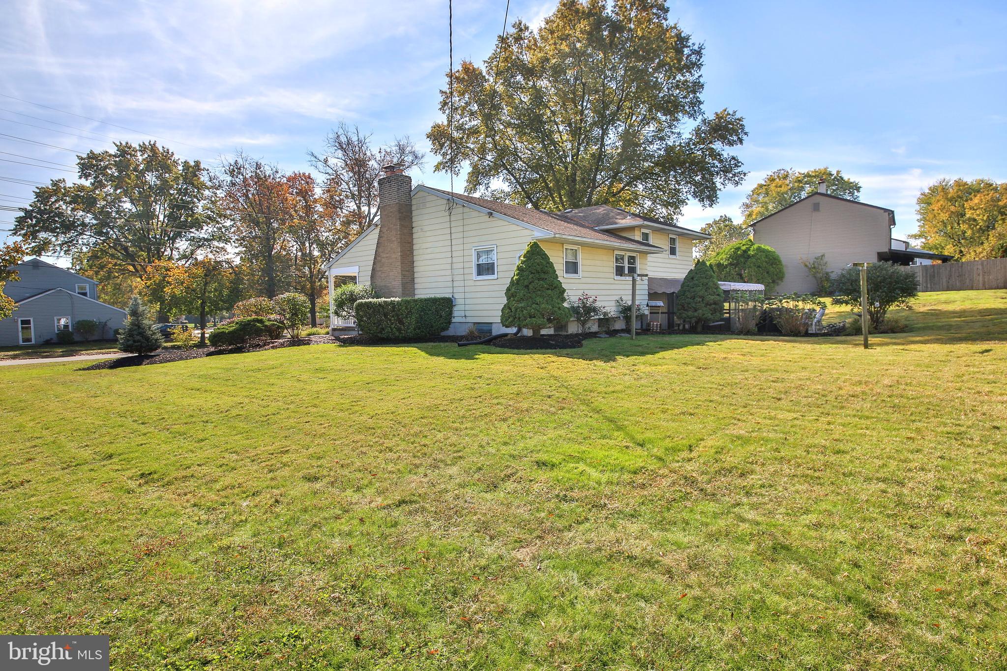 701 Hilltop Road Cinnaminson, NJ 08077 - Photo 33 of 34 Deep corner lot