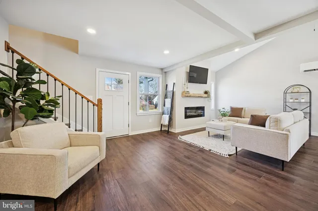 $489,000 | 27 Almond Lane, Levittown, PA 19055