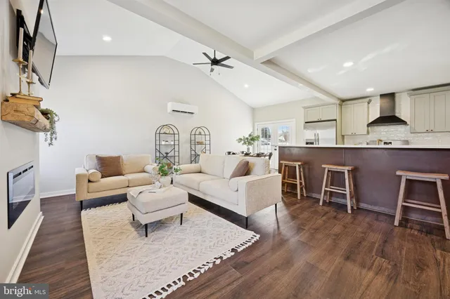 $489,000 | 27 Almond Lane, Levittown, PA 19055