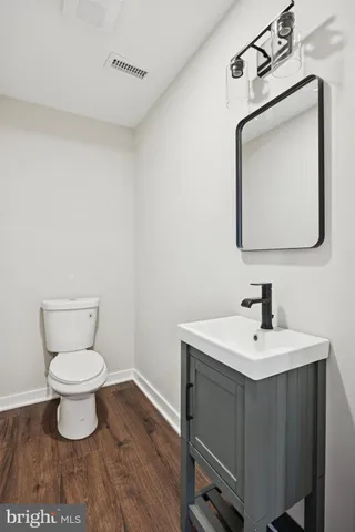 $489,000 | 27 Almond Lane, Levittown, PA 19055