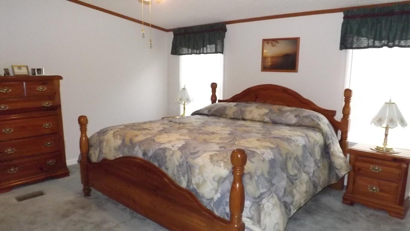338 Firetower Road Grandview, TN 37337 - Photo 22 of 47 master bedroom 2 (Medium)