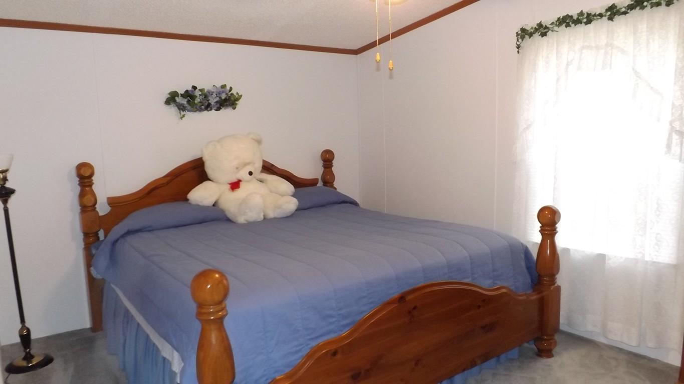 338 Firetower Road Grandview, TN 37337 - Photo 33 of 47 bedroom 1 (Medium)