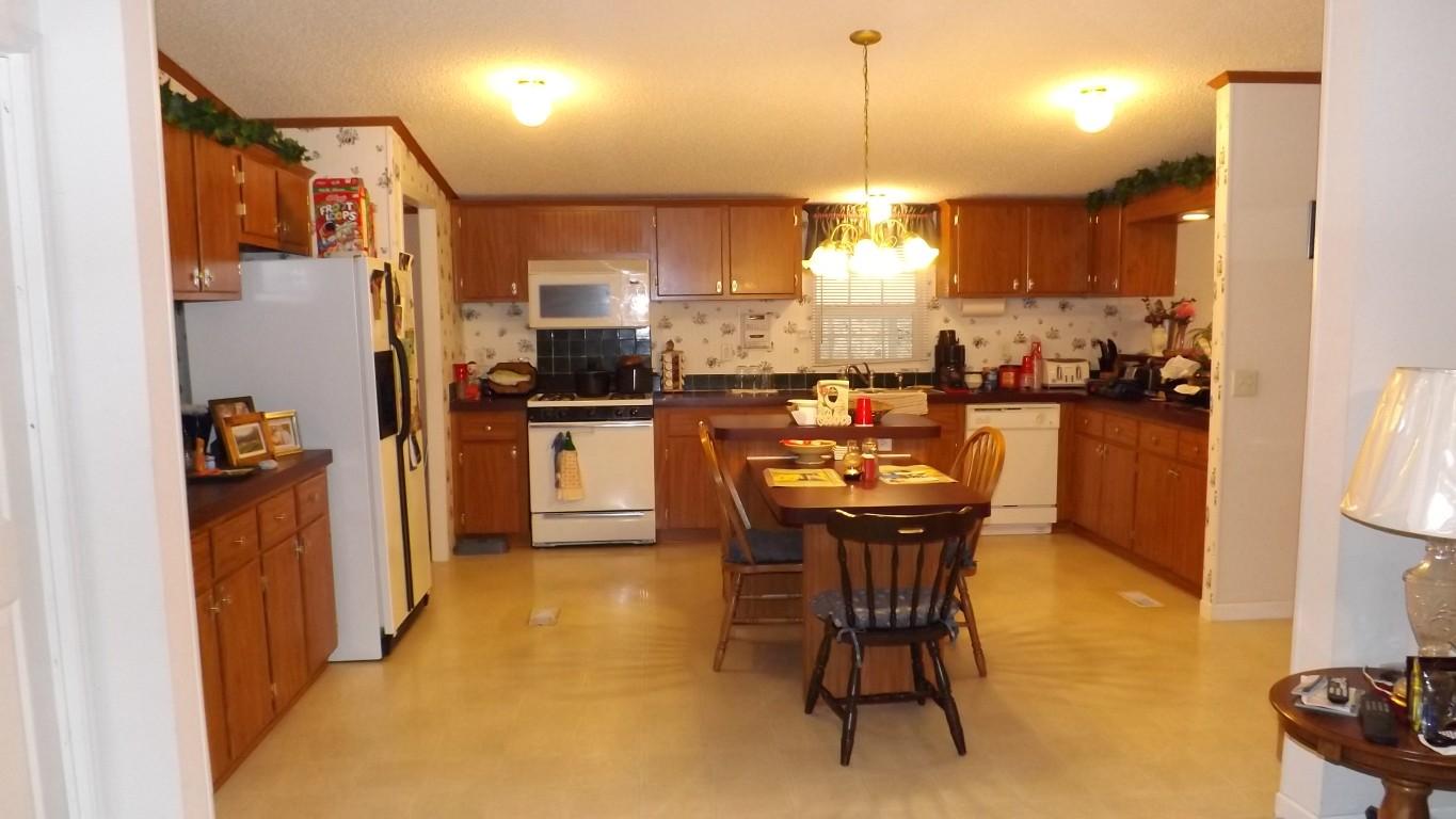 338 Firetower Road Grandview, TN 37337 - Photo 5 of 47 open kitchen (Medium)